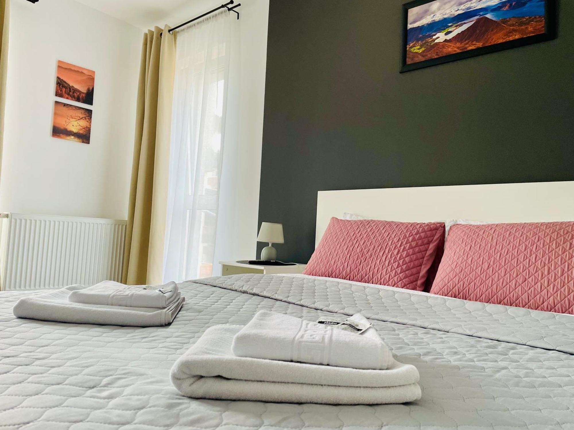 Montsee Brasov Apartment Екстериор снимка