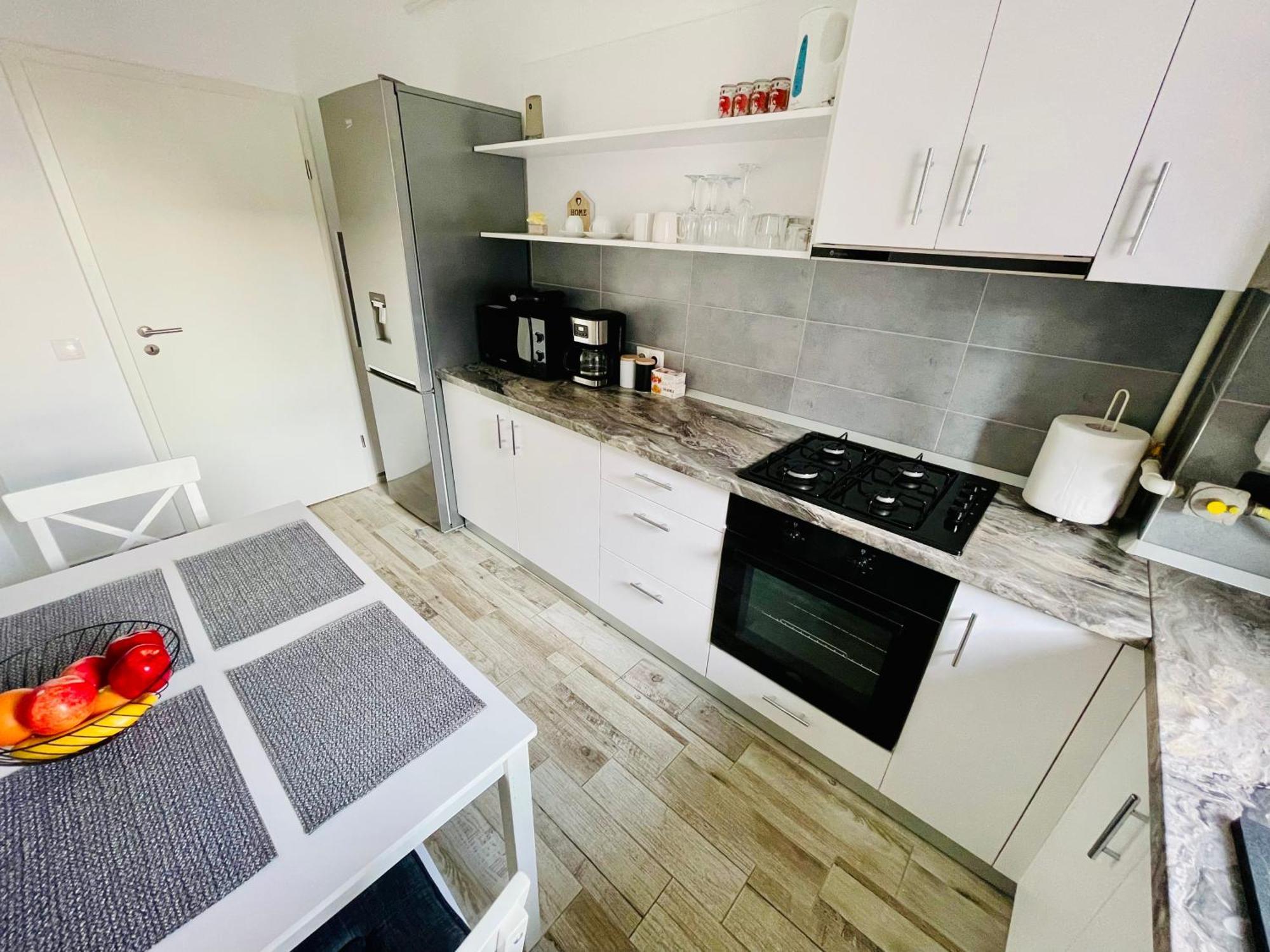 Montsee Brasov Apartment Екстериор снимка